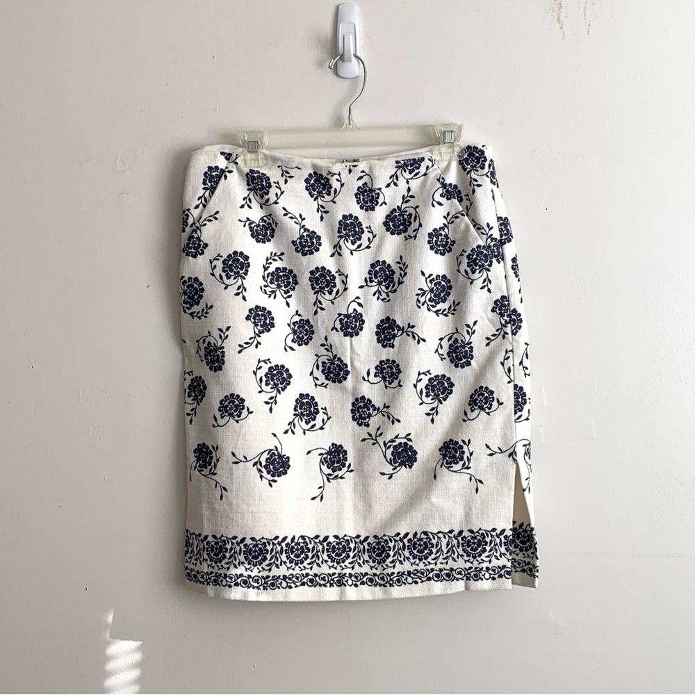 LOFT Cotton White Blue Floral Print Pencil Skirt
